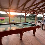 Koniec Swiata Stare Sady 公寓