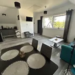 公寓 Koniec Swiata Stare Sady *