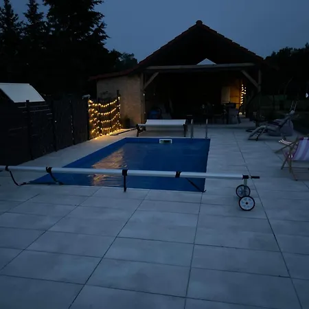 Koniec Swiata Stare Sady Apartmán *